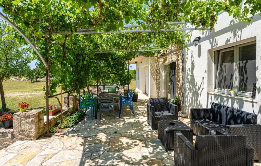 Villa Mandorla With Private Pool 扎达尔 外观 照片
