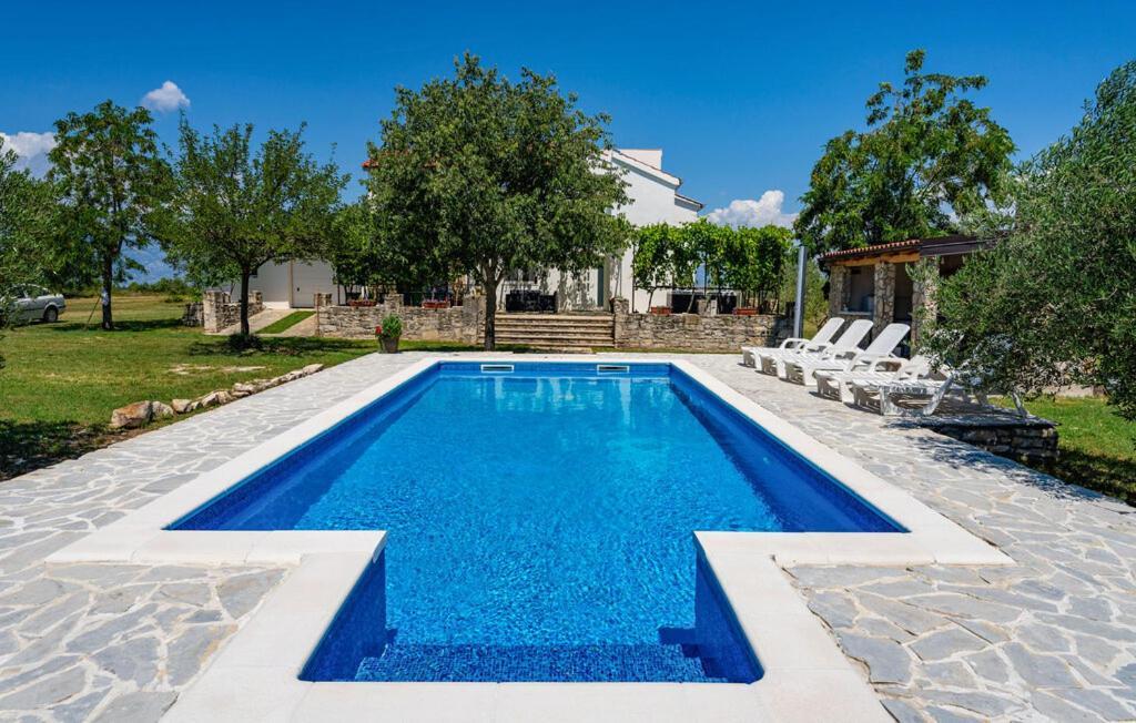 Villa Mandorla With Private Pool 扎达尔 外观 照片