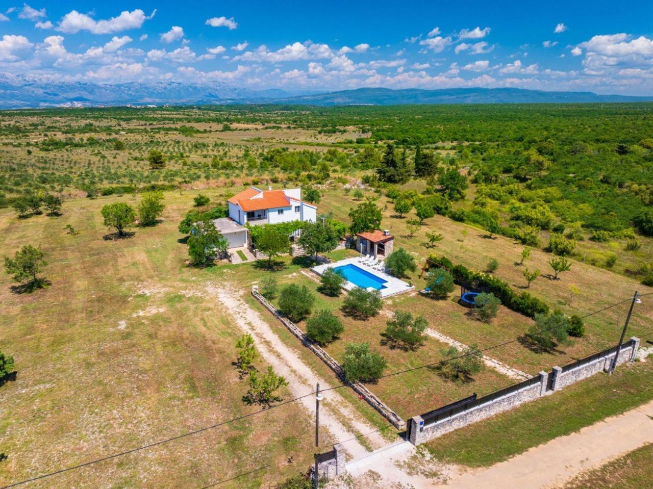 Villa Mandorla With Private Pool 扎达尔 外观 照片