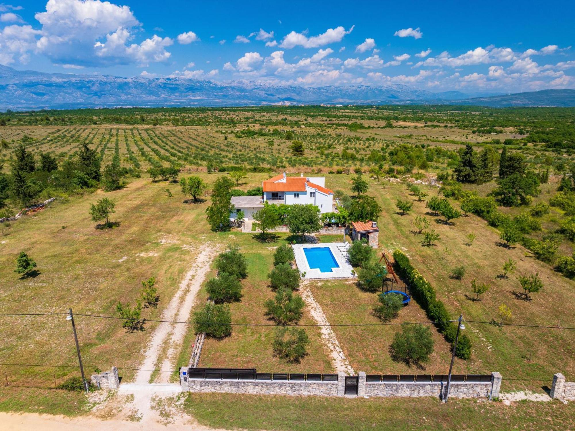 Villa Mandorla With Private Pool 扎达尔 外观 照片